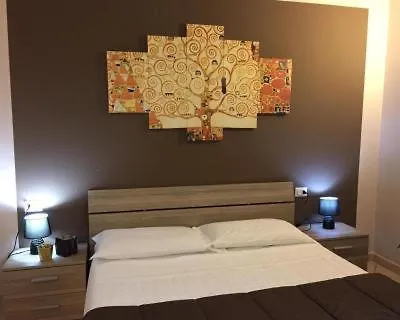Ded 2 Only Sleep Bagno Privato Apartment Parma
