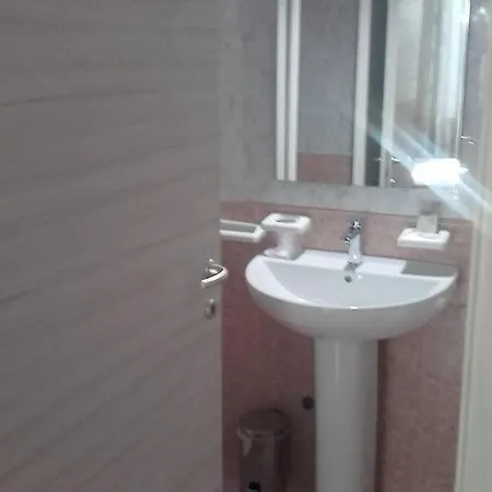 Ded 2 Only Sleep Bagno Privato * Parme